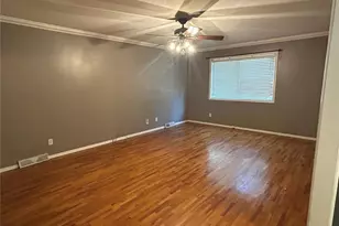 2011 Woodland Rd, Poplar Bluff, MO 63901 - Photo 6