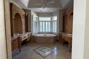 2457 Town and Country Ln, Town and Country, MO 63131 - Photo 20