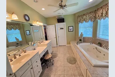 1520 Fenton Hills Road, Fenton, MO 63026 - Photo 16