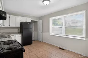 10604 Trask Dr, Saint Louis, MO 63136 - Photo 18