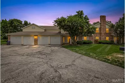 1034 Windstream Drive #14, Saint Peters, MO 63376 - Photo 2