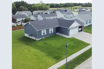 306 Harvest Drive, Wright City, MO 63390 - Photo 2