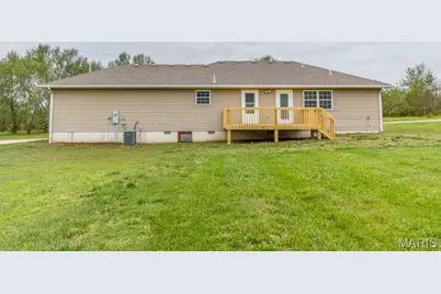 19406 Justice Road, Lebanon, MO 65536 - Photo 4