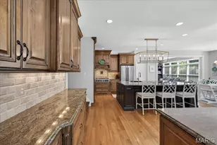 16354 Champion Dr, Chesterfield, MO 63005 - Photo 12