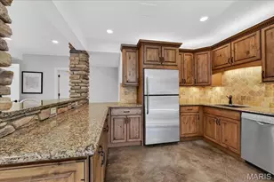 16354 Champion Dr, Chesterfield, MO 63005 - Photo 38