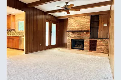 660 Hunters Ridge Drive, Ferguson, MO 63135 - Photo 8