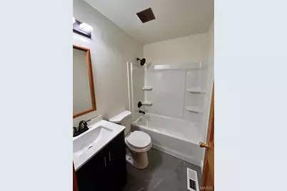 7374 Tannoia Drive, Hazelwood, MO 63042 - Photo 8