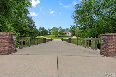 470 Quail Creek Drive, Jackson, MO 63755 - Photo 2