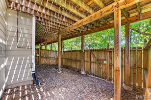 16557 Baxter Forest Ridge Dr, Chesterfield, MO 63005 - Photo 60