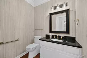 16557 Baxter Forest Ridge Dr, Chesterfield, MO 63005 - Photo 10