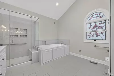 16557 Baxter Forest Ridge Drive, Chesterfield, MO 63005 - Photo 30
