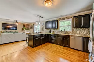12150 Greenwalk Dr, Unincorporated, MO 63146 - Photo 20