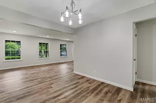 775 Montmartre Dr, Saint Louis, MO 63141 - Photo 16