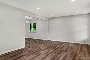 775 Montmartre Dr, Saint Louis, MO 63141 - Photo 14