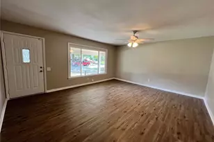 1311 Claudine Dr, Saint Louis, MO 63138 - Photo 8
