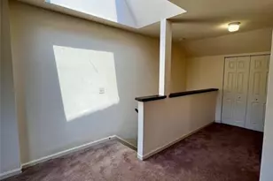 2009 S 11th St, Saint Louis, MO 63104 - Photo 8
