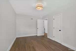 634 Warrenton Dr, Kirkwood, MO 63122 - Photo 32