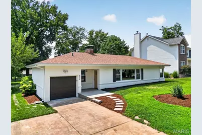 634 Warrenton Drive, Kirkwood, MO 63122 - Photo 2