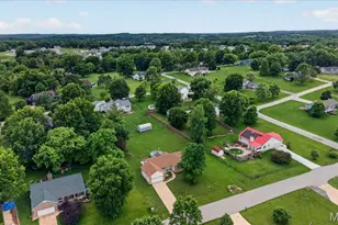 1942 Kesha Ct, Pacific, MO 63069 - Photo 36
