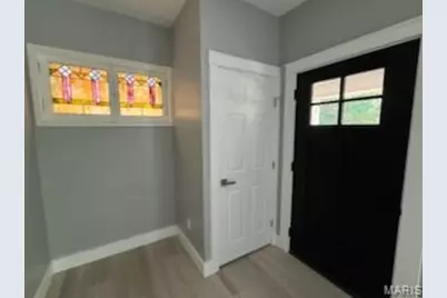 5230 Bancroft Avenue, Saint Louis, MO 63109 - Photo 6