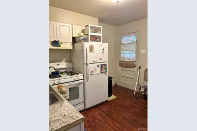 3913 Jennings Station Road, Pine Lawn, MO 63121 - Photo 10