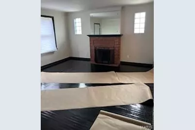 6203 Tyndall Drive, Saint Louis, MO 63134 - Photo 6