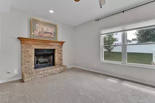 8 Statesman Dr, O'Fallon, MO 63368 - Photo 14