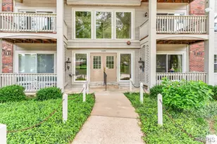 5375 N Kenrick Parke Dr, Saint Louis, MO 63119 - Photo 2