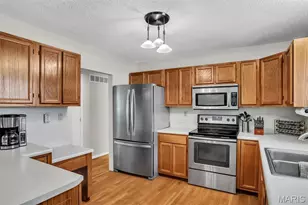 21 Muir St, Eureka, MO 63025 - Photo 12