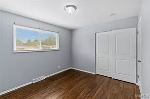 1525 Layven Ave, Florissant, MO 63031 - Photo 10