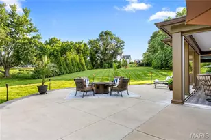 50 Meadowbrook Country Club Estate, Ballwin, MO 63011 - Photo 12