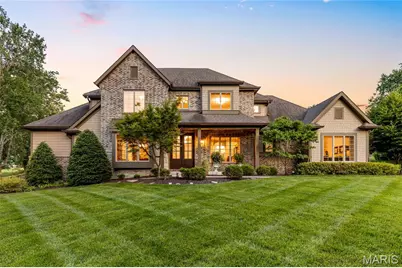 50 Meadowbrook Country Club Estate, Ballwin, MO 63011 - Photo 16