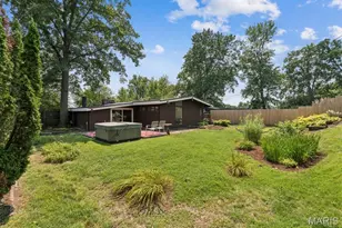 931 Coffey Dr, Saint Louis, MO 63126 - Photo 30