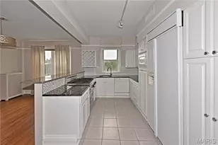 725 S Skinker Blvd, Saint Louis, MO 63105 - Photo 12