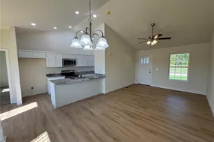 270 Railroad St, Moscow Mills, MO 63362 - Photo 16