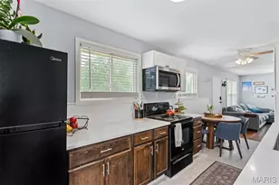12093 Sunnycrest Pl, Maryland Heights, MO 63043 - Photo 12