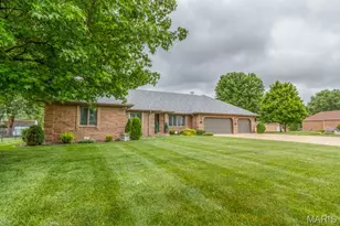 417 Lantern Ln, Lebanon, MO 65536 - Photo 2