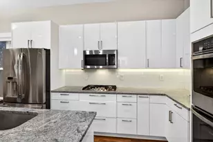4321 Maryland Ave, Saint Louis, MO 63108 - Photo 14