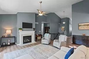 8 Crystal Spring Ct, Wentzville, MO 63385 - Photo 4