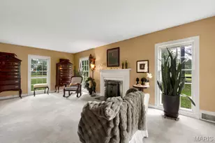 3 E Weldon Springs Heights Dr, Saint Charles, MO 63304 - Photo 10
