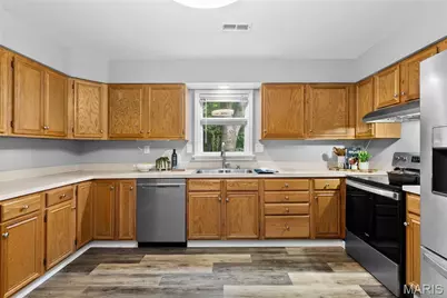 4115 Charbonier Road, Florissant, MO 63031 - Photo 14