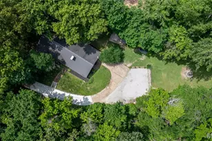 4115 Charbonier Rd, Florissant, MO 63031 - Photo 30