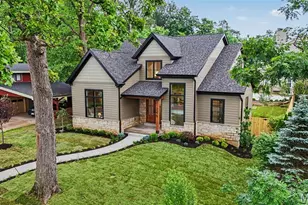 246 Barter Ave, Kirkwood, MO 63122 - Photo 2