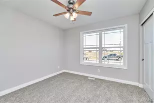 5542 Autumn Trace Pkwy, Wentzville, MO 63385 - Photo 6