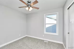 5542 Autumn Trace Pkwy, Wentzville, MO 63385 - Photo 12