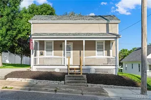 305 MacArthur St, Washington, MO 63090 - Photo 1