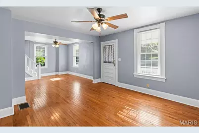 305 Macarthur Street, Washington, MO 63090 - Photo 2