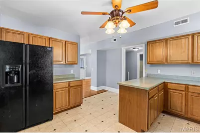 305 Macarthur Street, Washington, MO 63090 - Photo 8