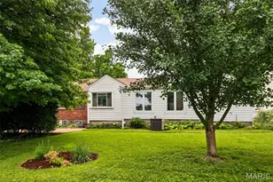 527 Sunningwell Dr, Webster Groves, MO 63119 - Photo 48