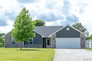 10201 N Flamingo Ct, Ellisville, MO 65255 - Photo 2